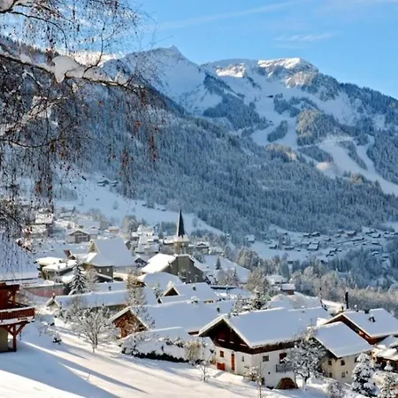 A Avec Vue Montagne Et Terrasse Privee